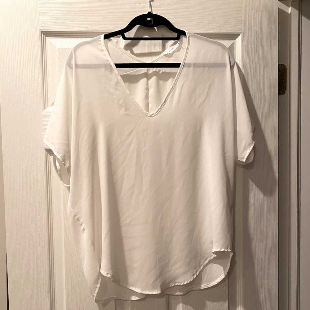 White v neck blouse
